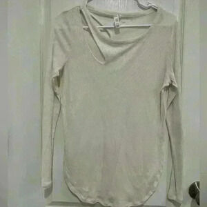 Alo open shoulder top ribbed peak long sleeve ivory size xs small